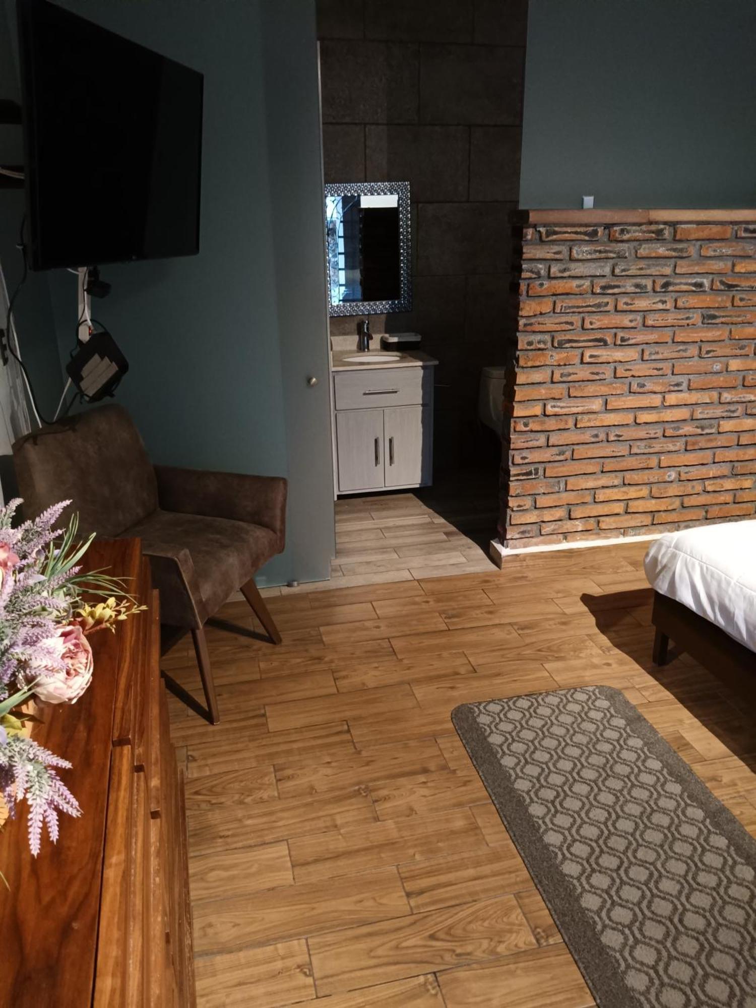 Отель Casa Carmona 33 Керетаро Экстерьер фото
